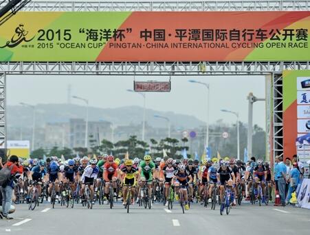 突破极限：2023年度全球体育盛事深度皇冠体育官网回顾与展望