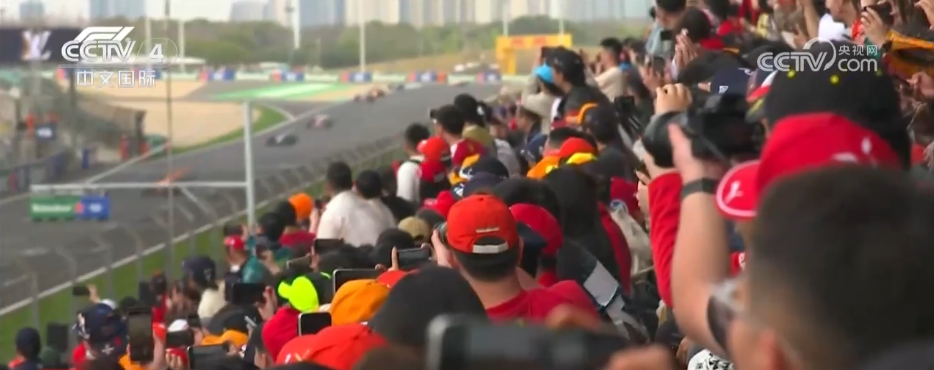 皇冠体育官网赛事聚“流量”经济添“增量” 以“赛”为媒激发多元消费新活力(图3)
